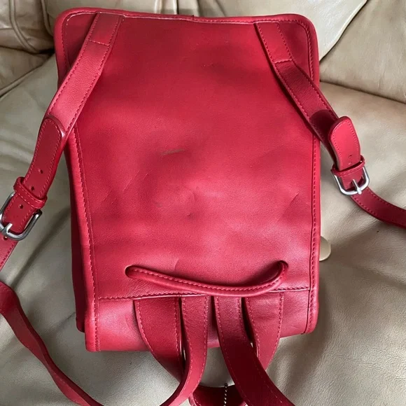 SALE! Authentic Coach Leather Turnlock Daypack Backpack Bag Nickel Hardware - Picture 4 of 15